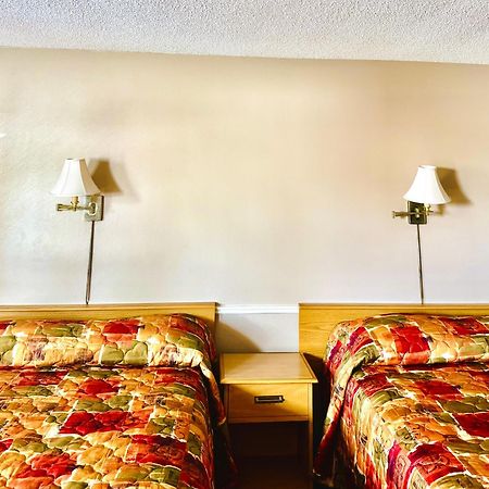 Adams Motel Sault Ste. Marie Eksteriør bilde