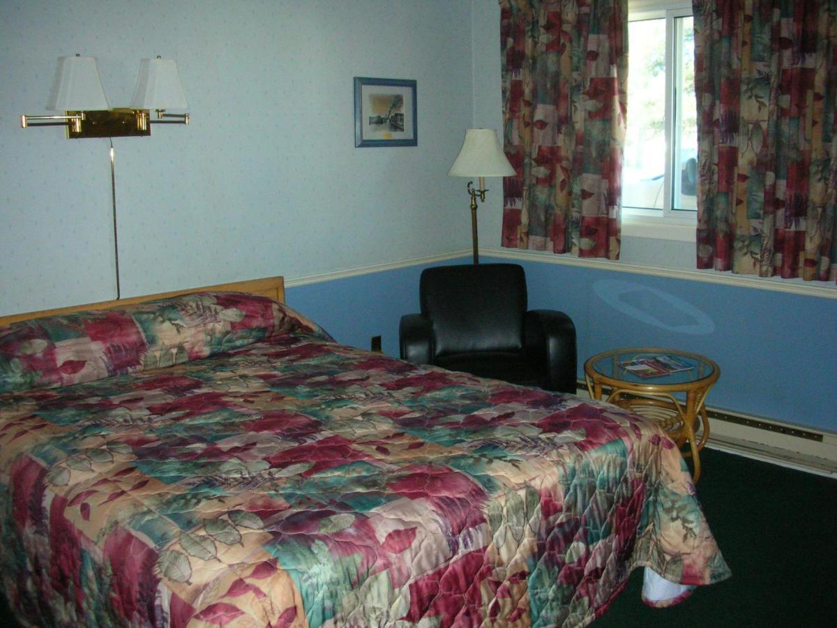 Adams Motel Sault Ste. Marie Eksteriør bilde