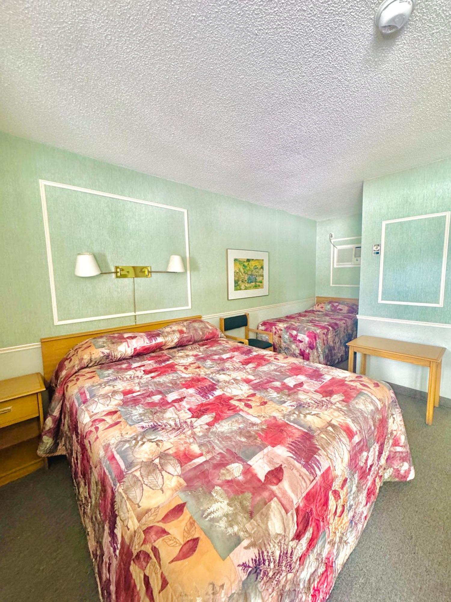 Adams Motel Sault Ste. Marie Eksteriør bilde